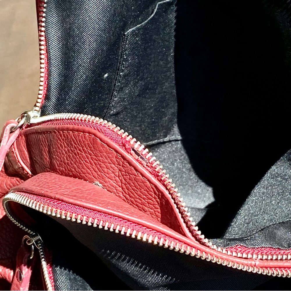 Simons Red Cherry Italy Leather Backpack - Picture 9 of 11
